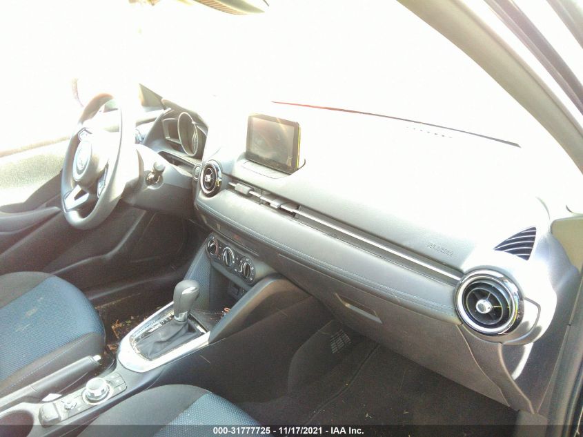 2020 TOYOTA YARIS SEDAN L/LE/XLE 3MYDLBYV2LY716155