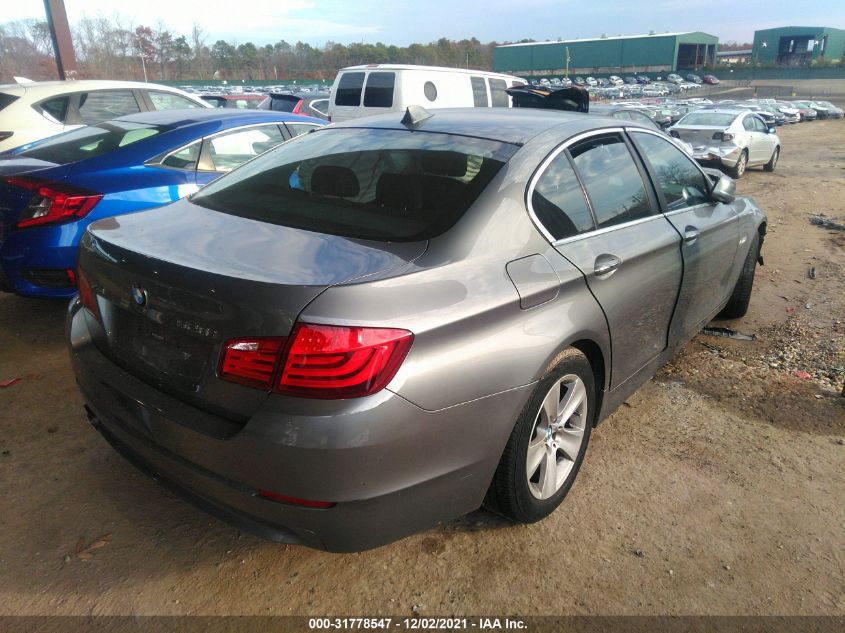 2013 BMW 5 SERIES 528I XDRIVE WBAXH5C55DD108976