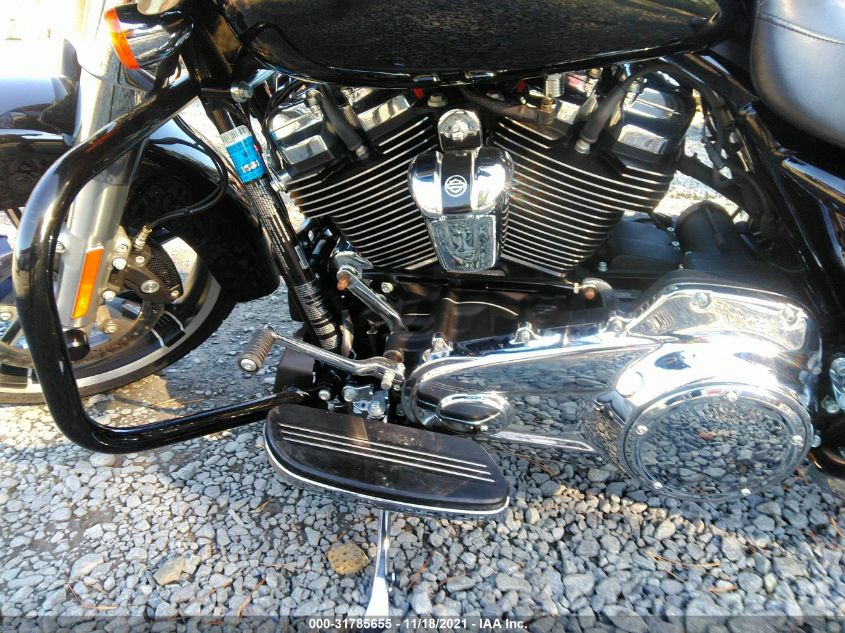 2018 HARLEY-DAVIDSON FLHX STREET GLIDE 1HD1KBC10JB671087