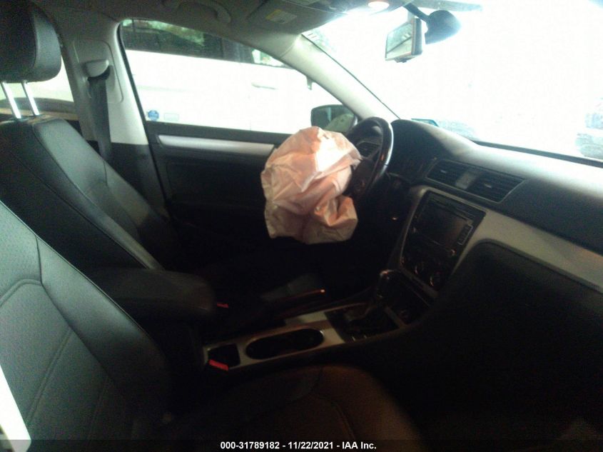 2013 VOLKSWAGEN PASSAT TDI SE W/SUNROOF 1VWBN7A3XDC108705