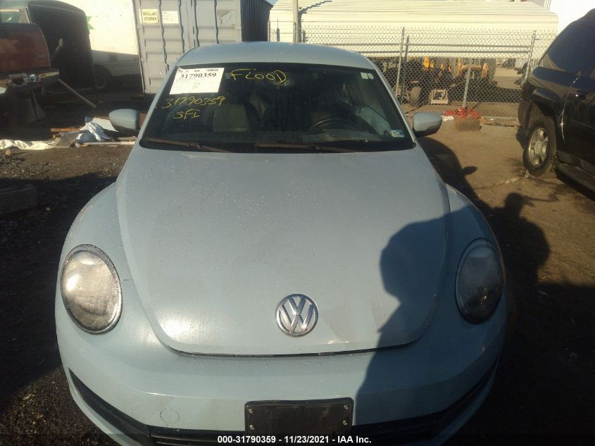 2014 VOLKSWAGEN BEETLE COUPE 2.5L 3VWJX7AT9EM632725
