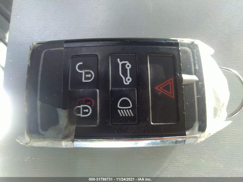 Auction sale of the 2019 LAND ROVER RANGE ROVER SPORT , vin: SALWR2RV2KA417975, lot number: 31798731