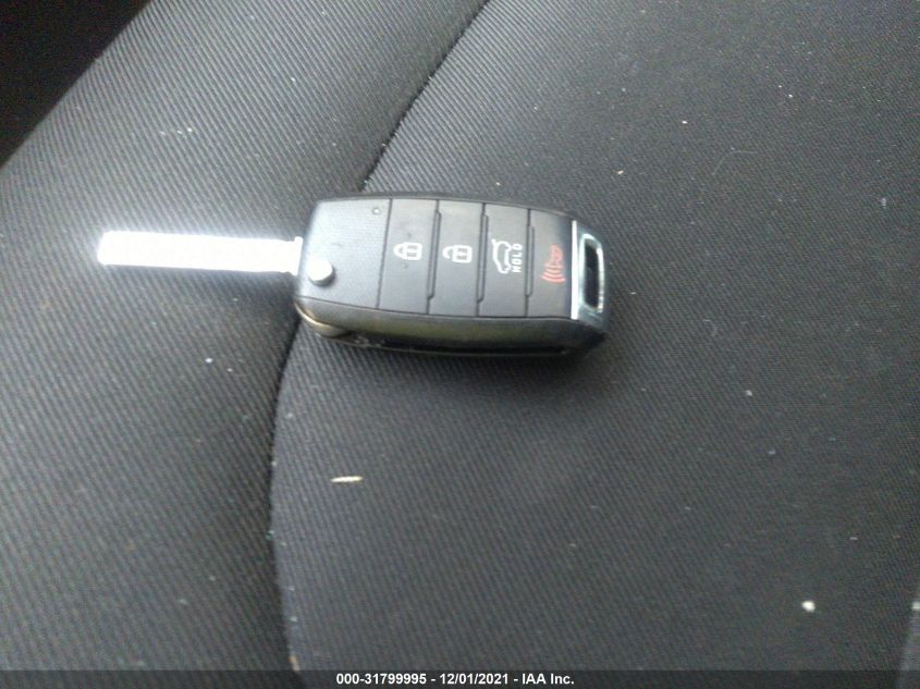 2015 KIA SOUL + KNDJP3A58F7149042