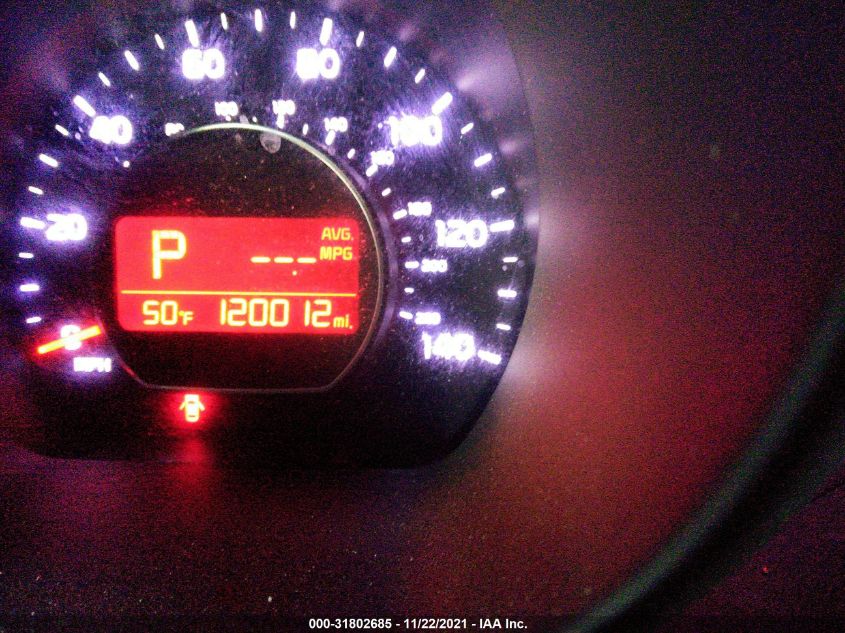 2014 KIA SOUL + KNDJP3A56E7708490