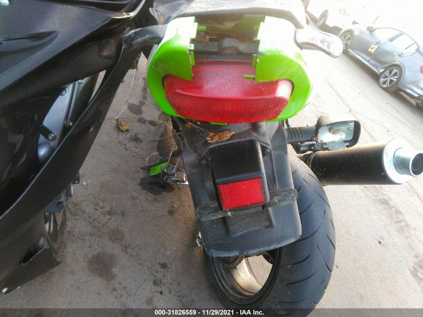 2001 KAWASAKI ZX750 P JKAZXDP191A054704