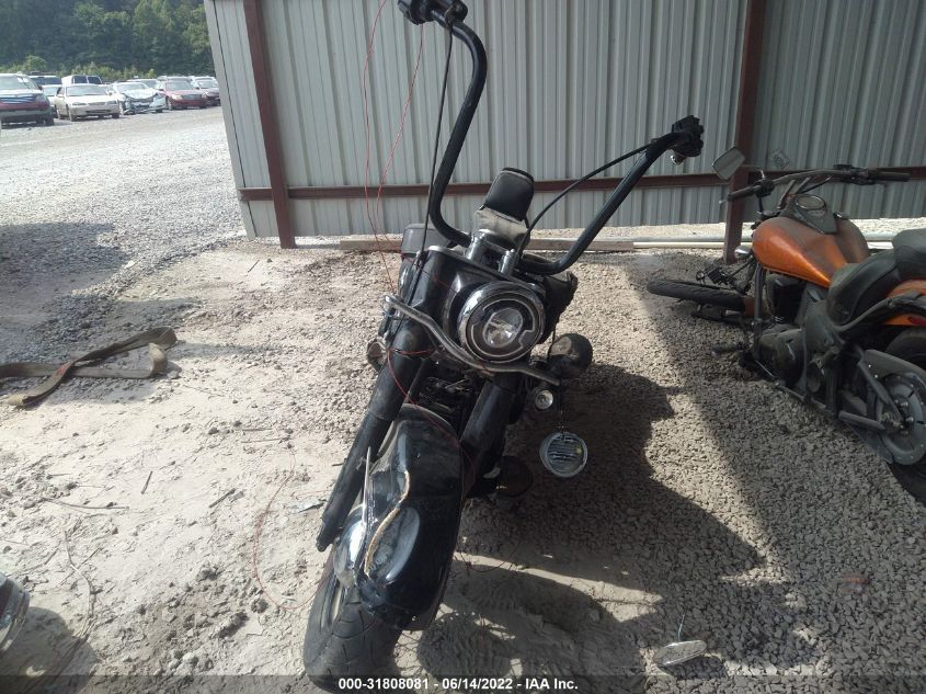 2018 HARLEY-DAVIDSON FLHC HERITAGE CLASSIC 1HD1YAJ18JC080883