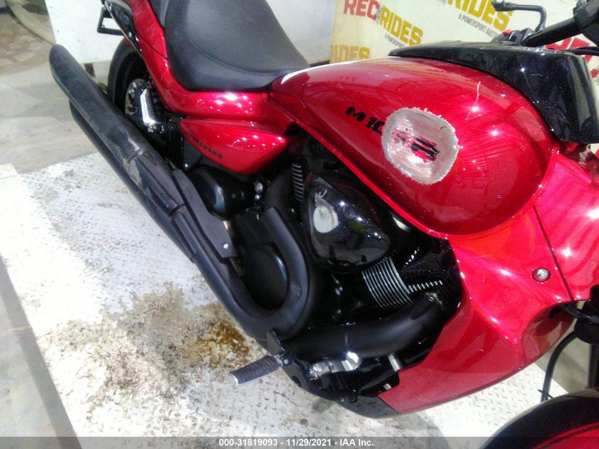 2021 SUZUKI VZR1800 JS1VY53A7M7100099