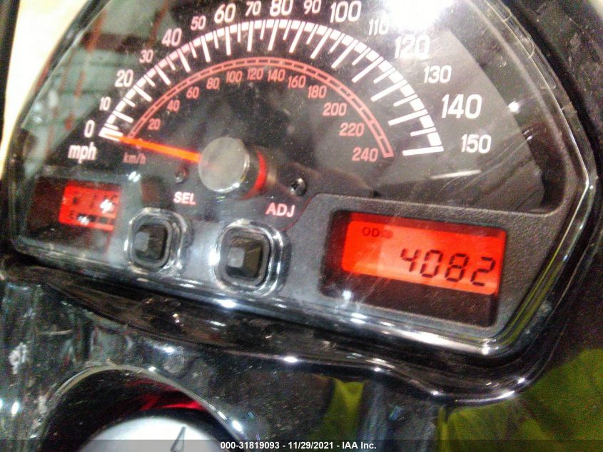 2021 SUZUKI VZR1800 JS1VY53A7M7100099