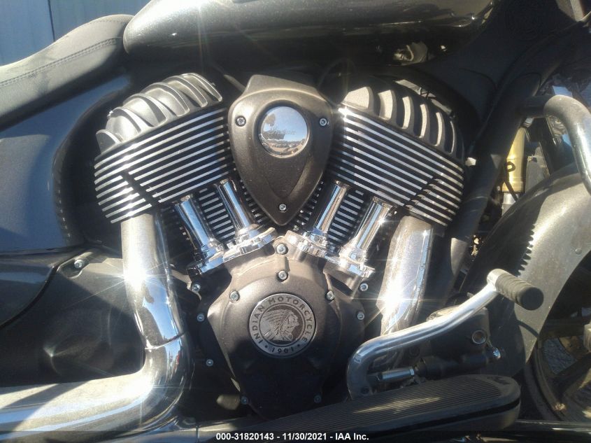 2019 INDIAN MOTORCYCLE CO. CHIEFTAIN 56KTCBAA5K3376633