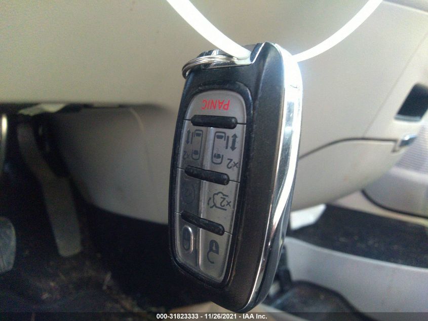 2019 CHRYSLER PACIFICA TOURING PLUS 2C4RC1FG4KR666747