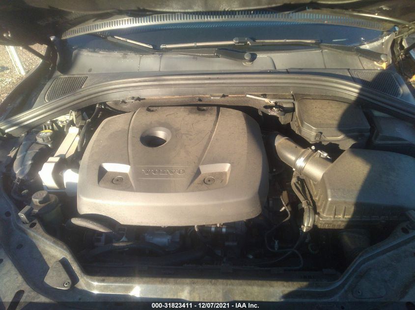 2017 VOLVO XC60 YV440MDJXH2195730
