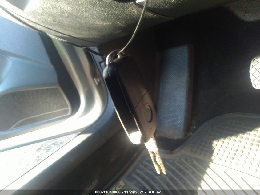 2013 VOLKSWAGEN PASSAT SE W/SUNROOF & NAV 1VWBP7A30DC097952