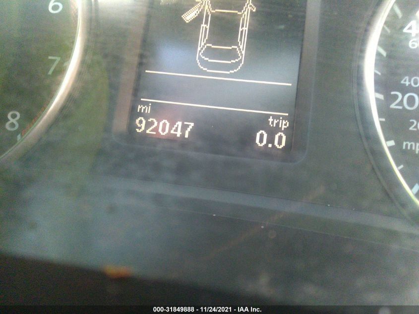 2013 VOLKSWAGEN PASSAT SE W/SUNROOF & NAV 1VWBP7A30DC097952