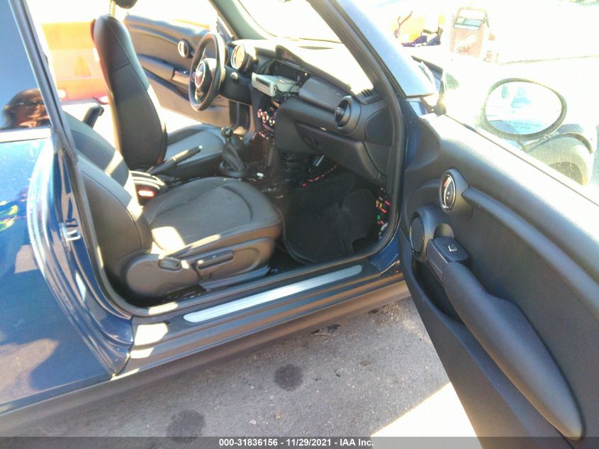 2018 MINI HARDTOP 2 DOOR COOPER/OXFORD EDITION WMWXP5C51J2D71849