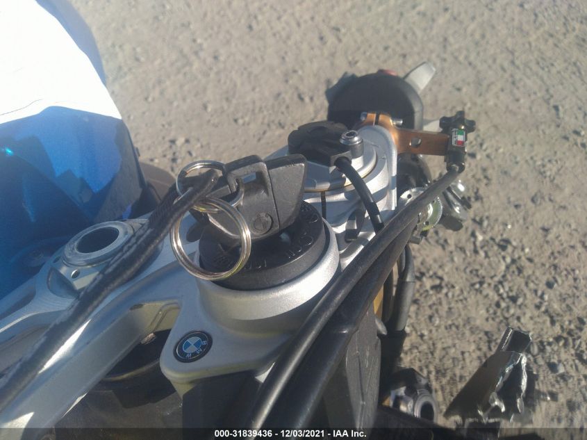 2015 BMW S 1000 RR WB10D2103FZ352490