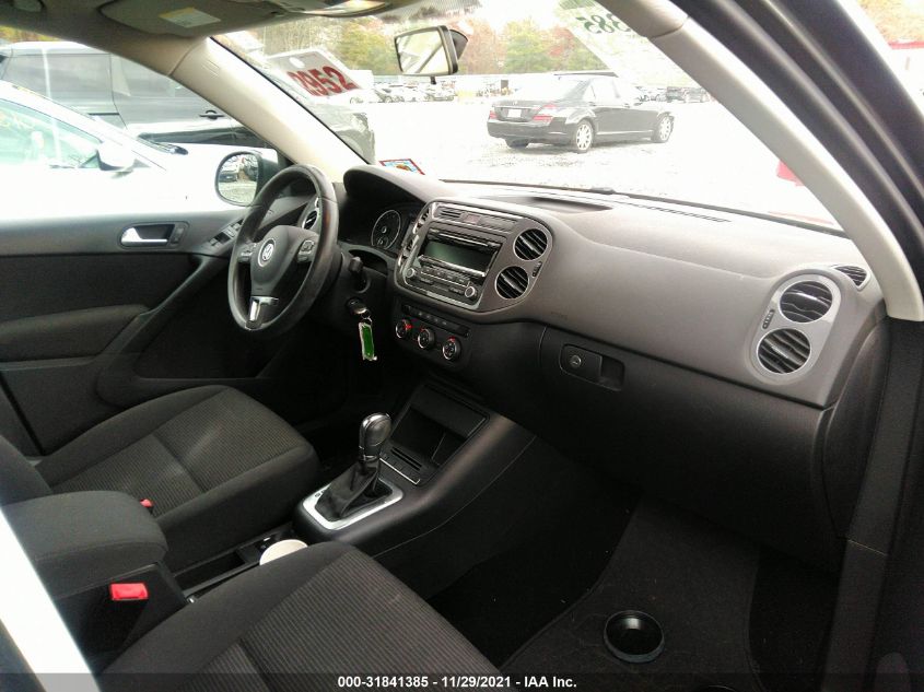 2013 VOLKSWAGEN TIGUAN S WVGBV3AX4DW595456