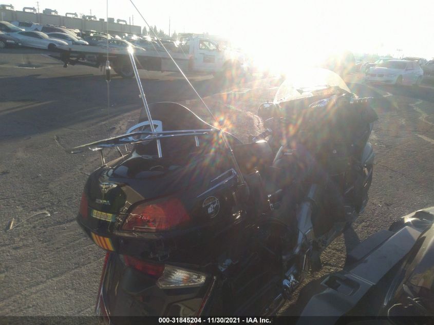 2015 HONDA GL1800 JH2SC68G5FK300447
