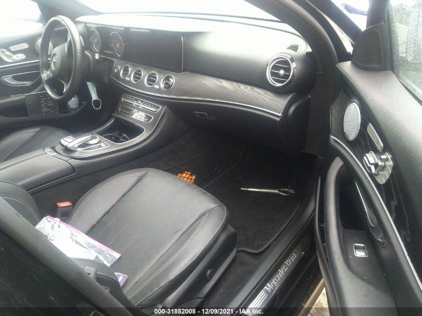2018 MERCEDES-BENZ E-CLASS E 300 WDDZF4JB3JA430538