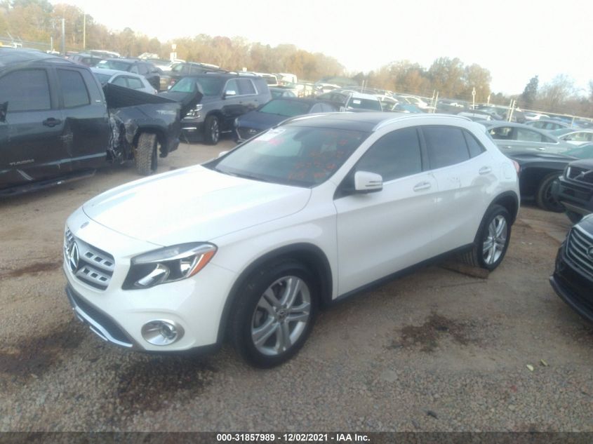 2020 MERCEDES-BENZ GLA GLA 250 W1NTG4EBXLU029313