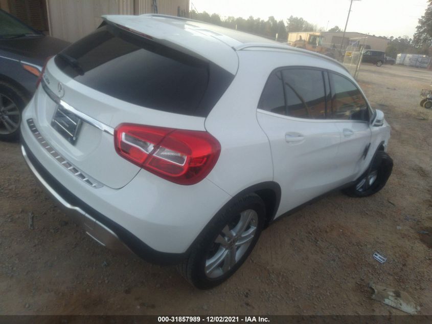 2020 MERCEDES-BENZ GLA GLA 250 W1NTG4EBXLU029313
