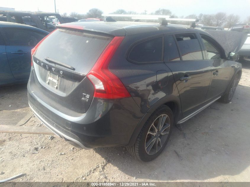 2015 VOLVO V60 CROSS COUNTRY T5 YV4612HK6F1001419