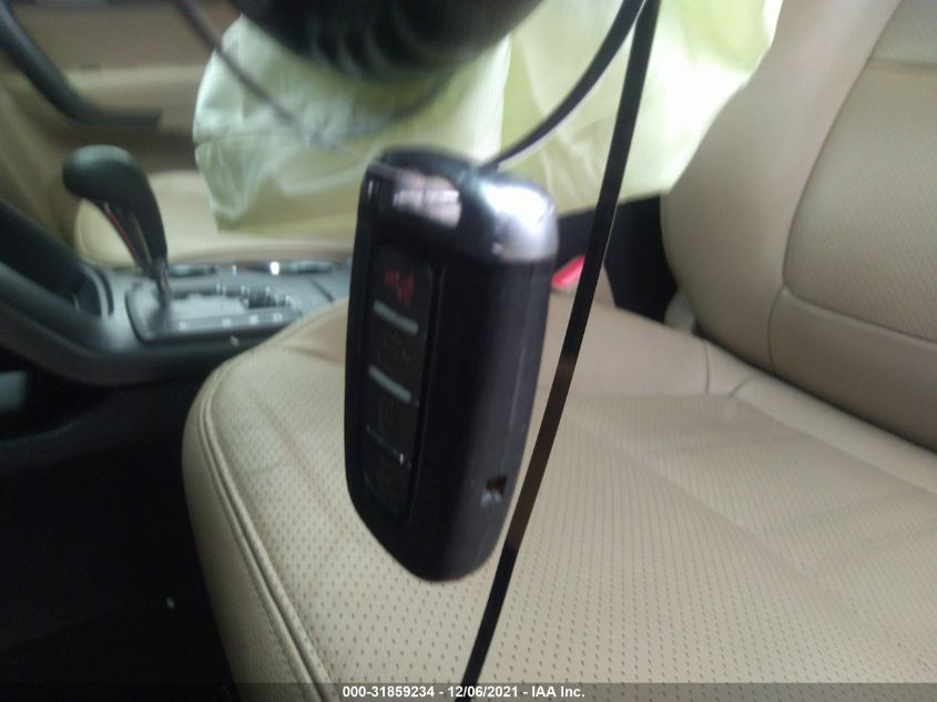 2013 KIA SORENTO EX 5XYKU4A27DG352898