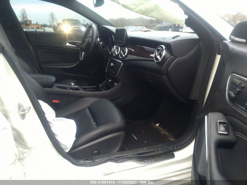 2014 MERCEDES-BENZ CLA-CLASS CLA 250 WDDSJ4EB6EN027565