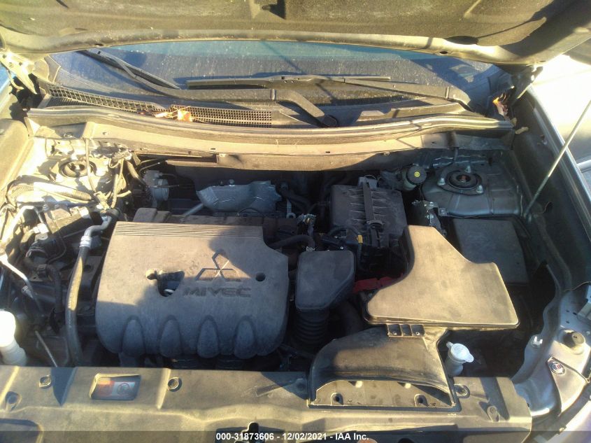 2018 MITSUBISHI OUTLANDER ES/SE/SEL/LE JA4AZ3A36JJ002667