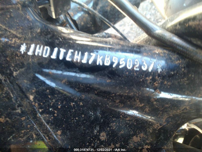 2019 HARLEY-DAVIDSON FLHTKSE 1HD1TEH17KB950237