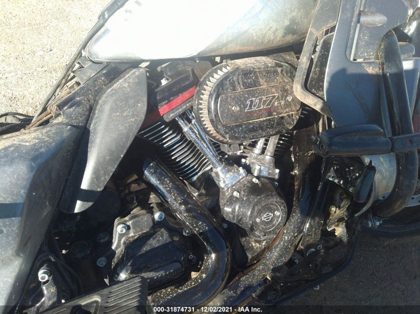 2019 HARLEY-DAVIDSON FLHTKSE 1HD1TEH17KB950237