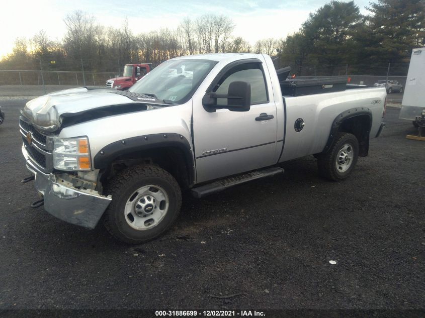 2014 CHEVROLET SILVERADO 2500HD WORK TRUCK 1GC0KVCG6EF135133