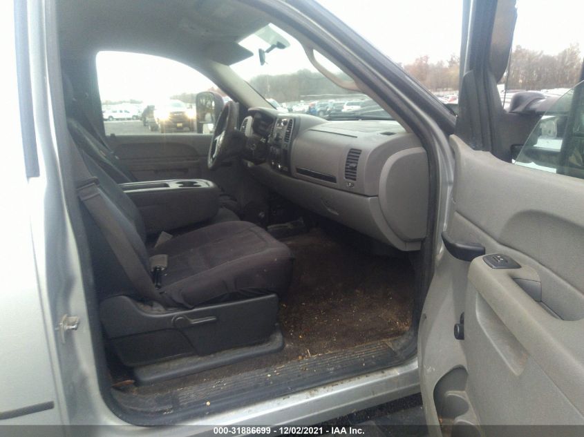 2014 CHEVROLET SILVERADO 2500HD WORK TRUCK 1GC0KVCG6EF135133