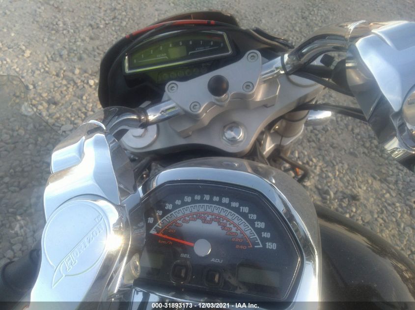 2011 SUZUKI VZR1800 Z JS1VY53A9B2101474
