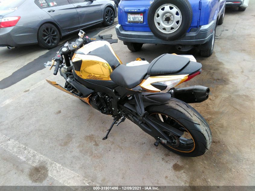 2019 SUZUKI GSX-R600 JS1GN7FA3K7100011