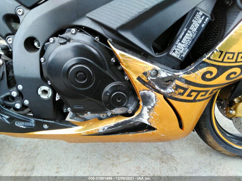2019 SUZUKI GSX-R600 JS1GN7FA3K7100011