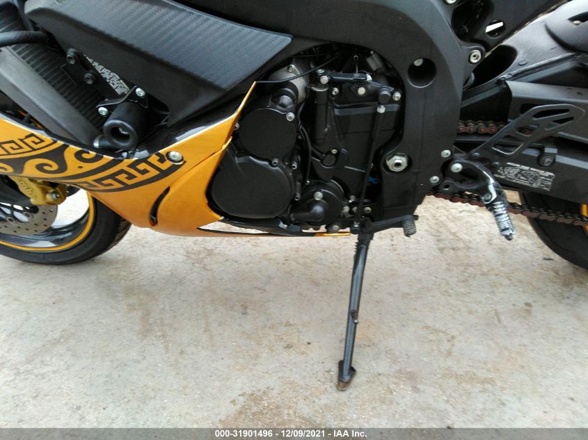 2019 SUZUKI GSX-R600 JS1GN7FA3K7100011