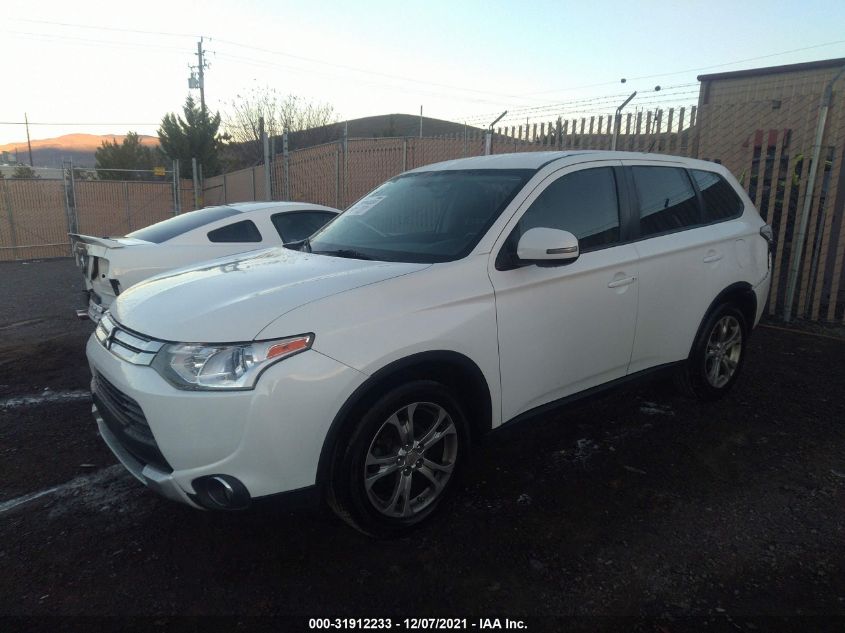 2015 MITSUBISHI OUTLANDER SE JA4AZ3A31FZ013519