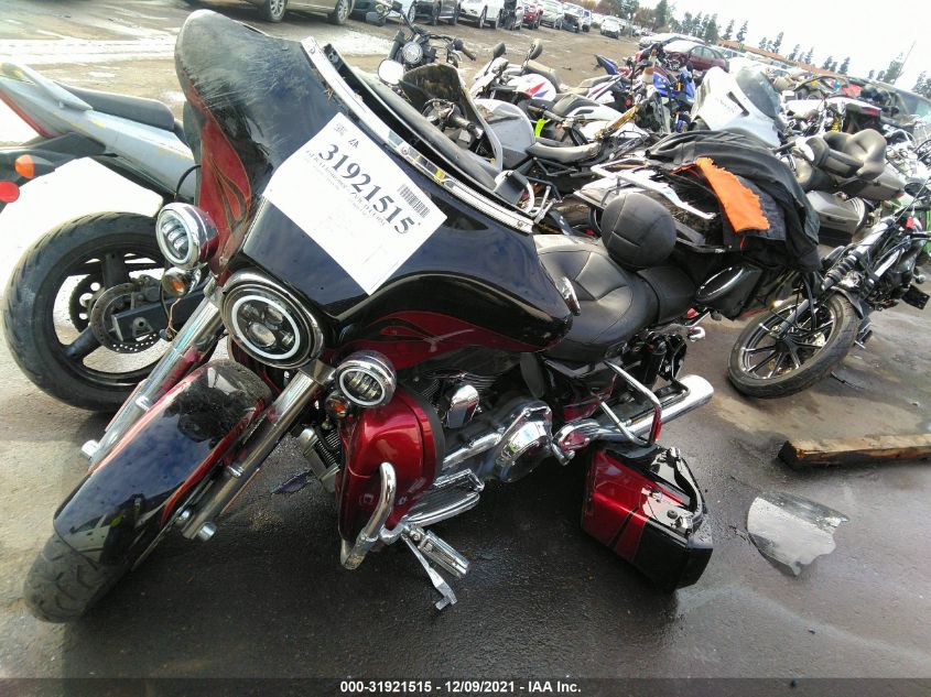 2011 HARLEY-DAVIDSON FLHTCUSE6 1HD1PR834BB955652