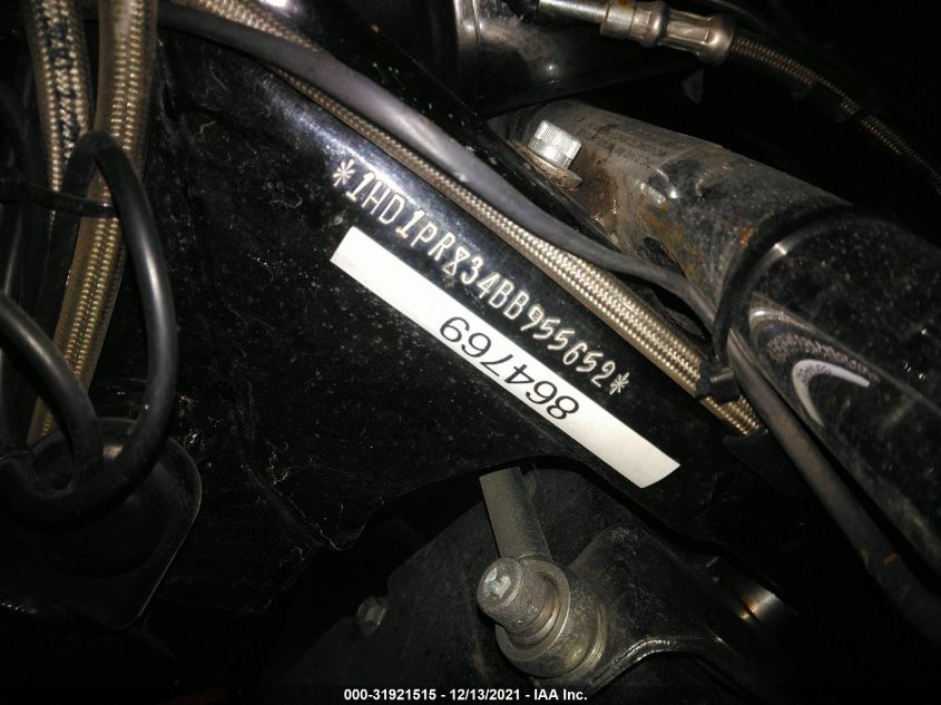 2011 HARLEY-DAVIDSON FLHTCUSE6 1HD1PR834BB955652