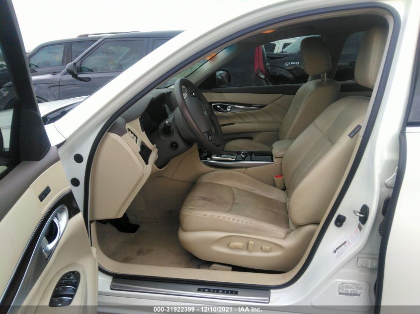 2017 INFINITI Q70L 3.7 JN1BY1PR4HM210037