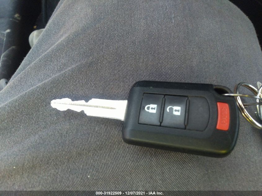 2018 MITSUBISHI MIRAGE ES ML32A3HJ3JH006806