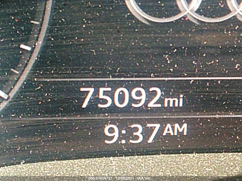 2017 AUDI Q7 PREMIUM PLUS WA1LHAF77HD051820