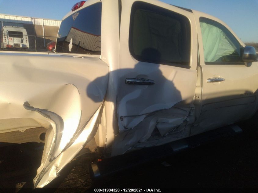 2013 CHEVROLET SILVERADO 1500 LT 3GCPKSE71DG353312