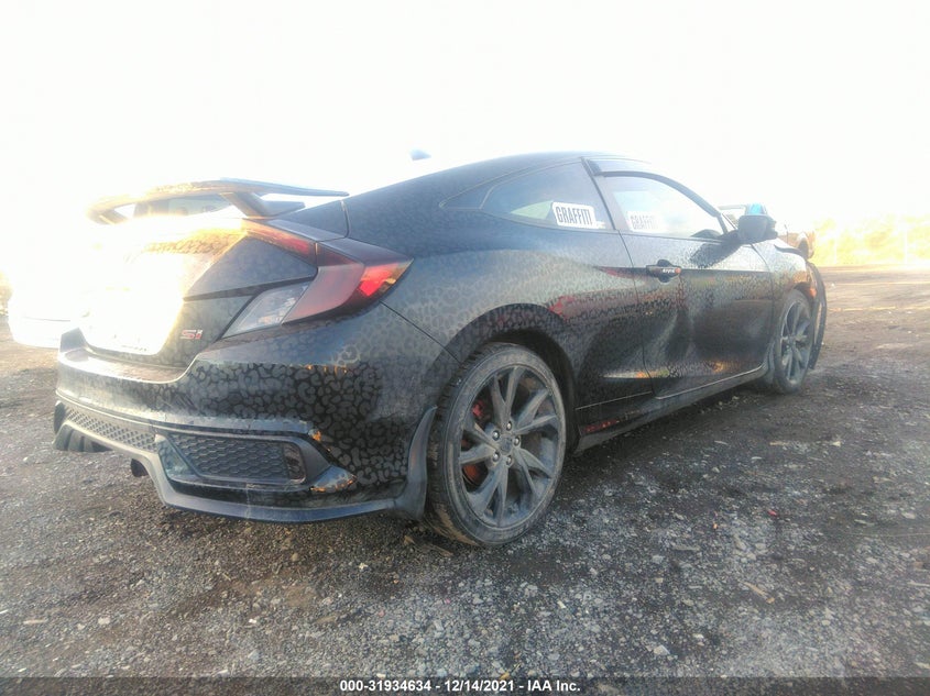2018 HONDA CIVIC SI COUPE VIN: 2HGFC3A52JH752469