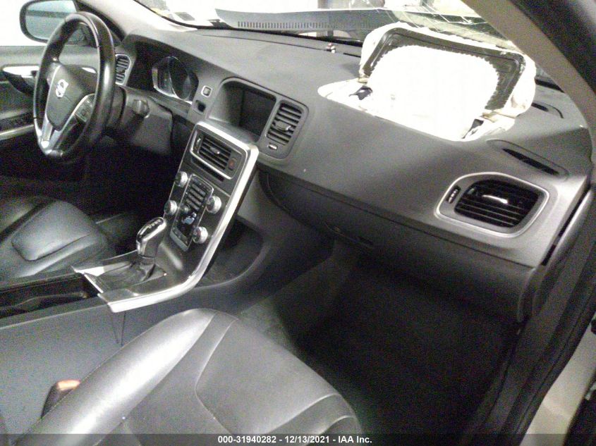 2015 VOLVO S60 T5 DRIVE-E PREMIER YV126MFK2F1344417