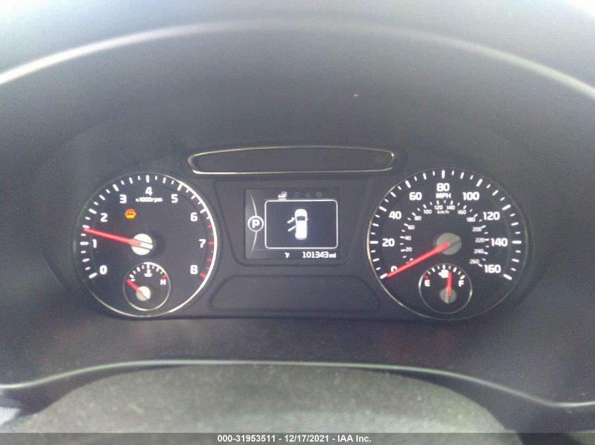 2017 KIA SORENTO LX V6 5XYPGDA5XHG208016
