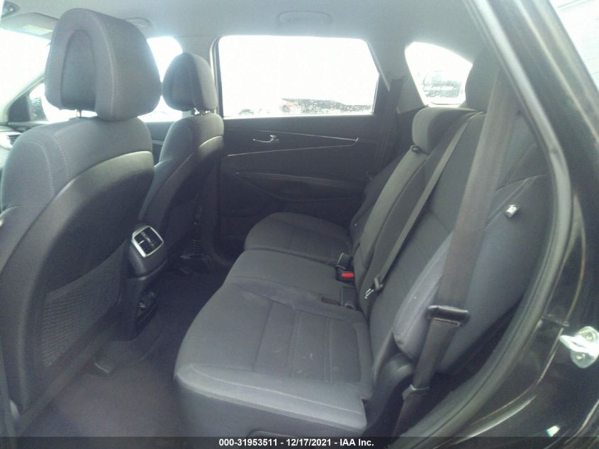 2017 KIA SORENTO LX V6 5XYPGDA5XHG208016