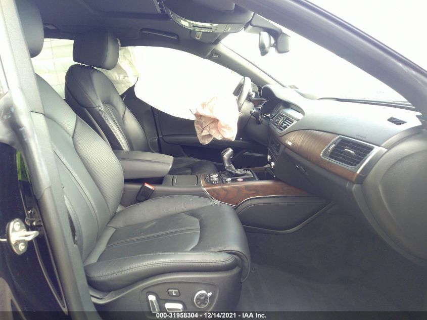 2016 AUDI S7 WAUW2AFC1GN014270