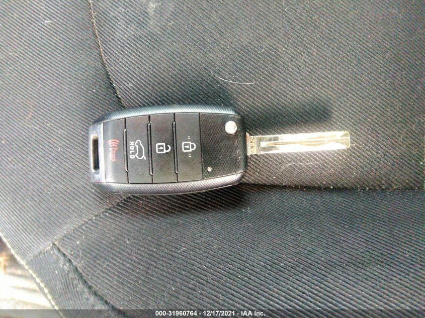 2015 KIA SOUL + KNDJP3A5XF7782075