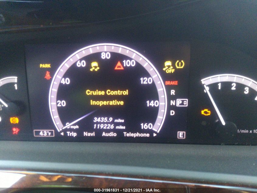 2013 MERCEDES-BENZ S-CLASS S 550 WDDNG9EB9DA506819